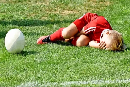 نقش ورزش در تقویت تاب آوری و مدیریت شکست