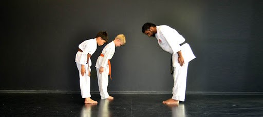 فواید ورزش کاراته برای کودکان